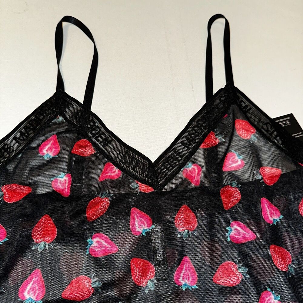 NWT Steve Madden Cami Pajama Top M Black Lace Mesh‎ Red Strawberry Sleeveless